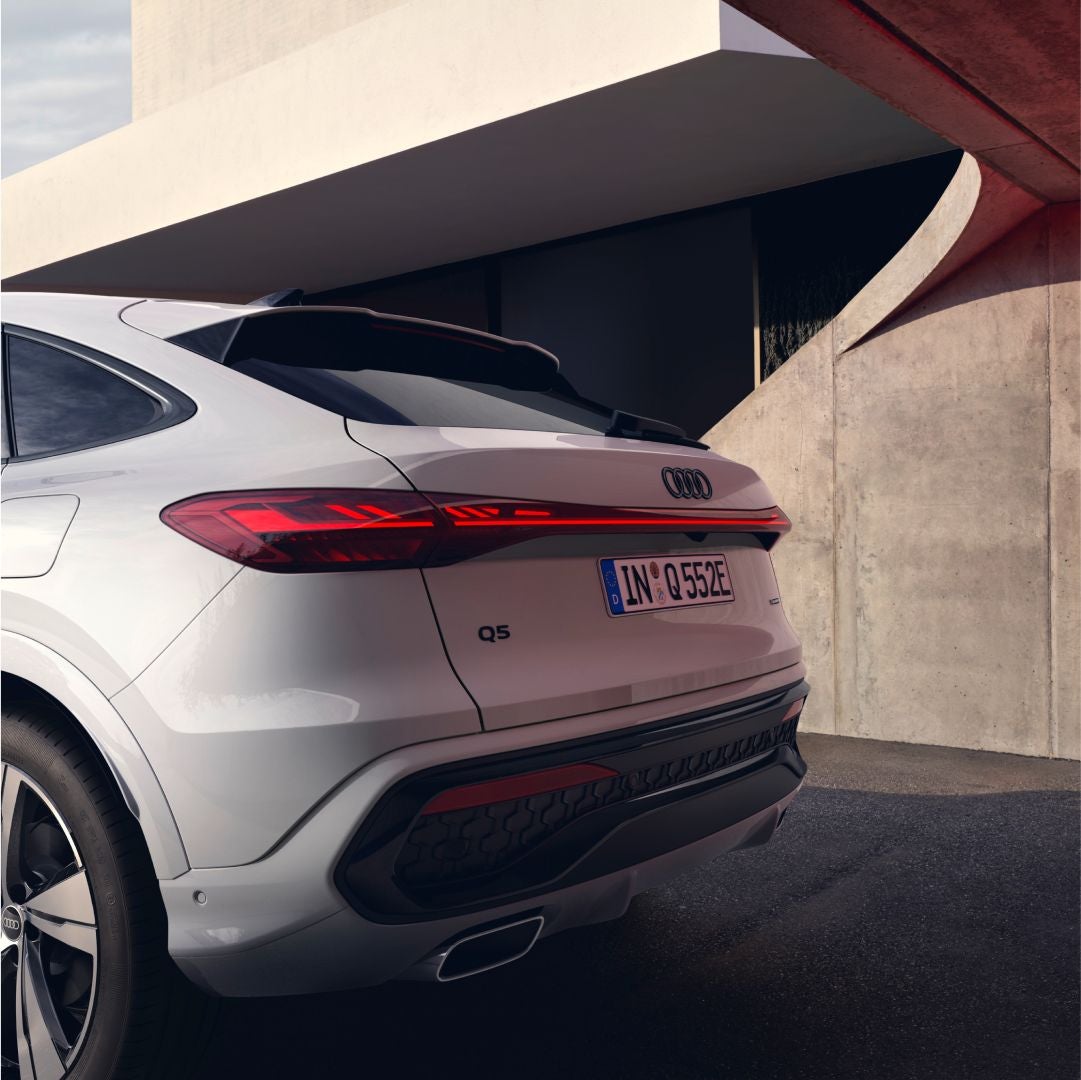 Audi Q5 Sportback e-hybrid | PHEV | Price & Specs