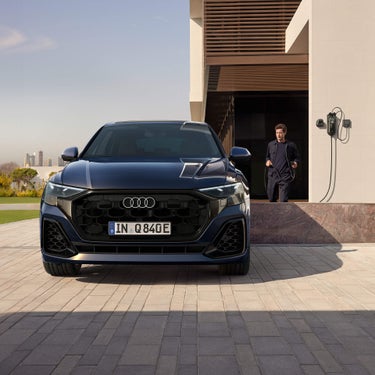 Audi Q8 SUV TFSI e front view