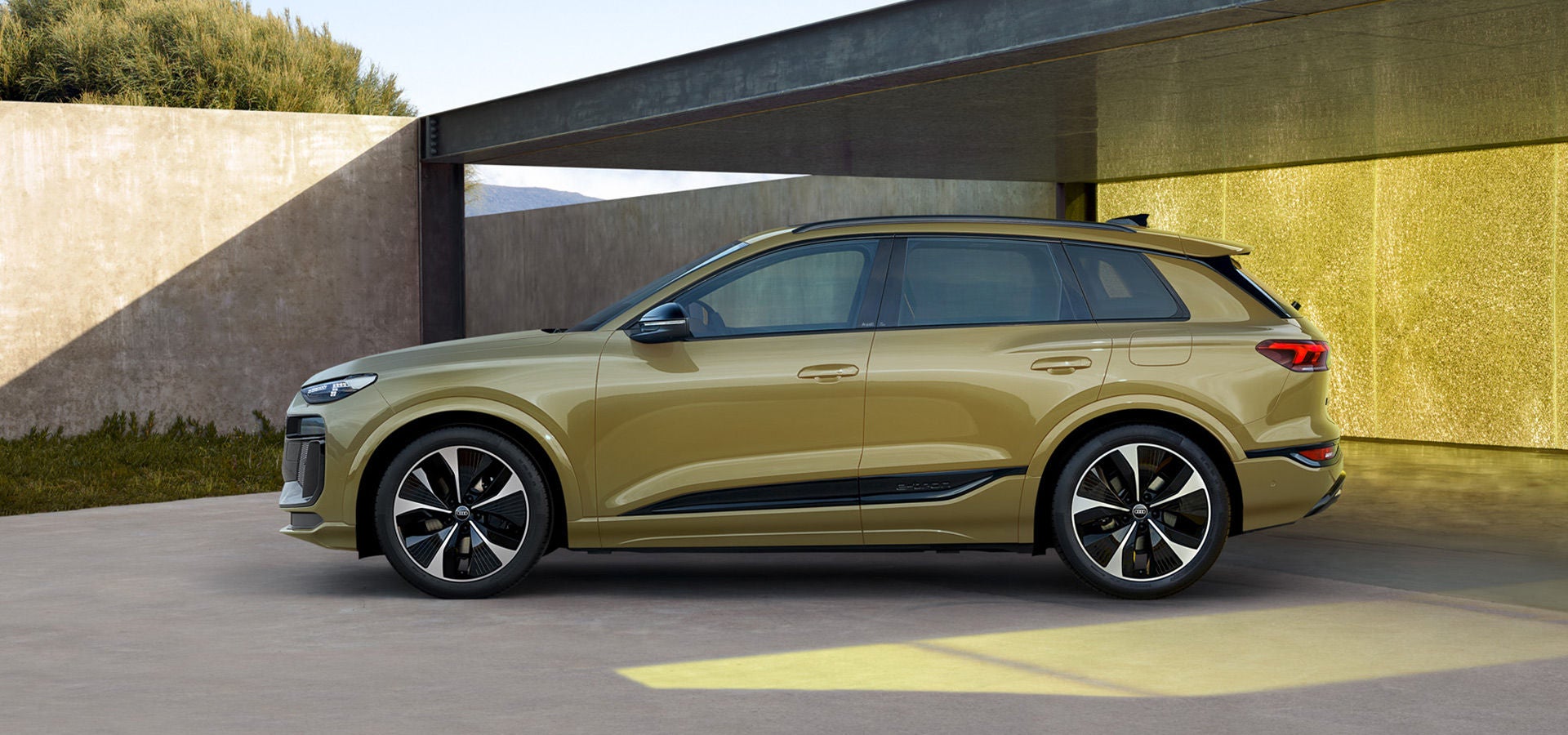 AUDI Q6 E-TRON PERFORMANCE 