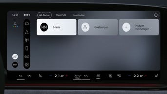 Digitalanzeige im Audi zeigt Innenraum-Beleuchtungsoptionen und Einstellregler für Helligkeit.