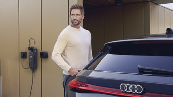Foto de la carga en casa del Audi S6 Avant e-tron. 