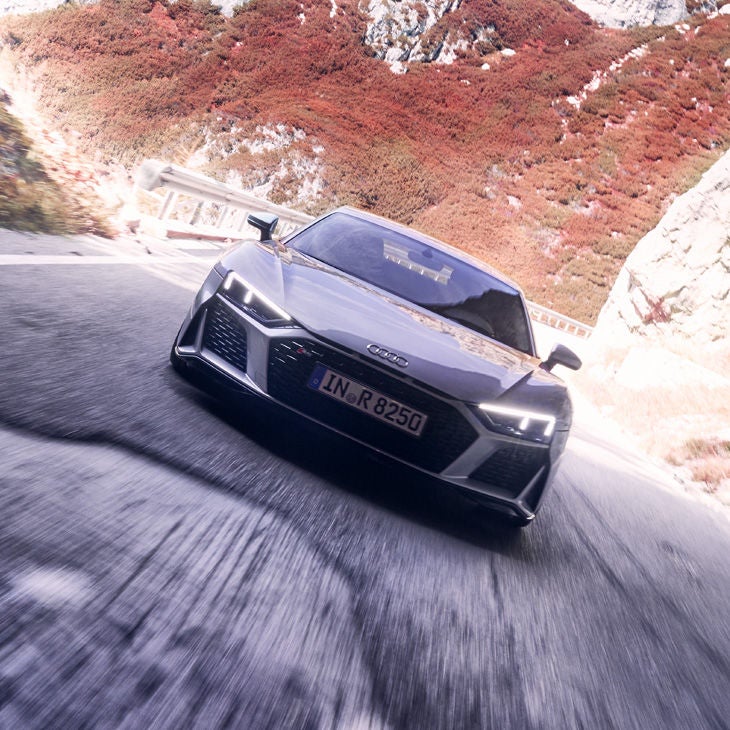 Hydraulinen monilevykytkin Audi R8