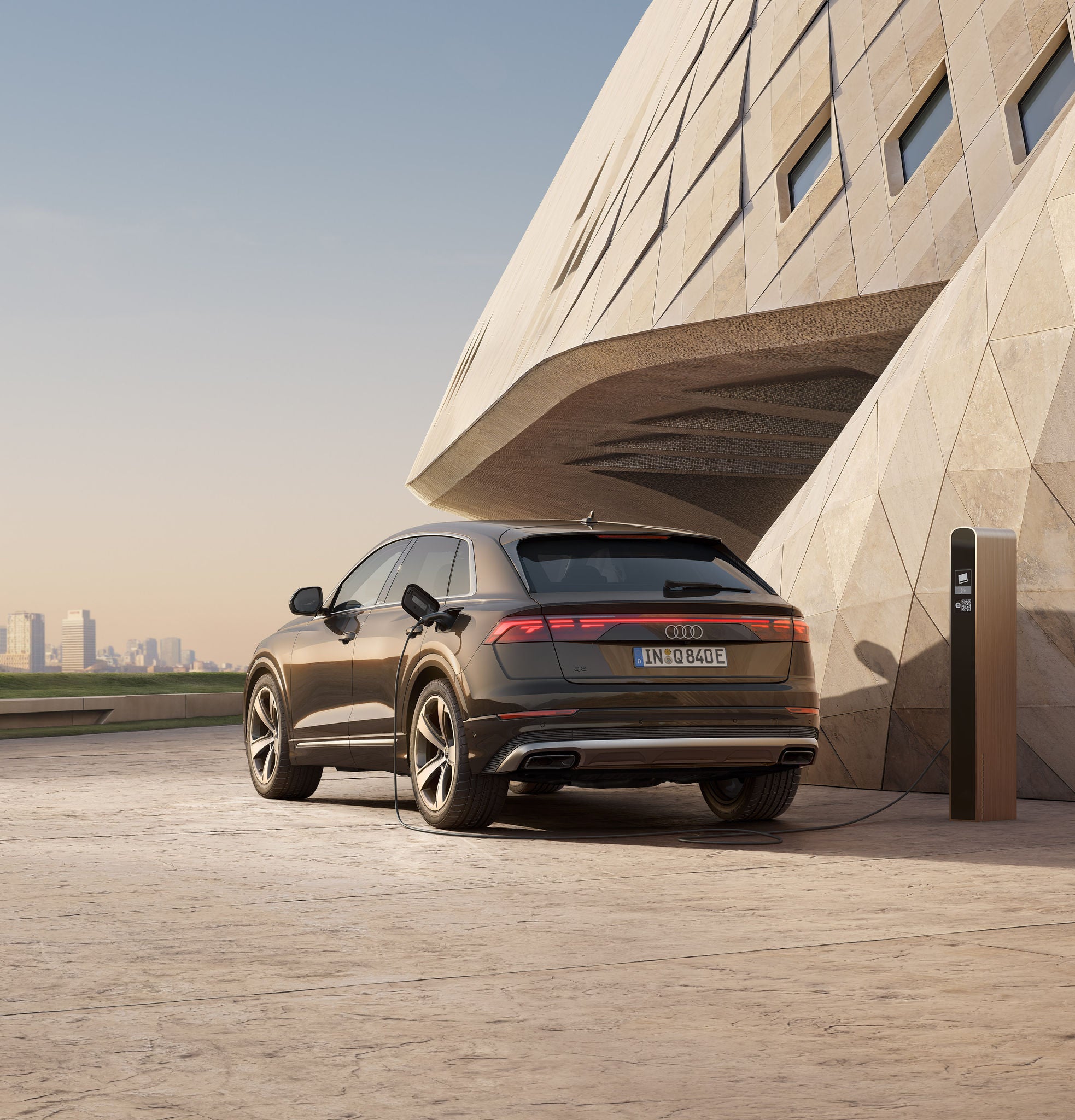 Q8 TFSI e sedd bakifrån