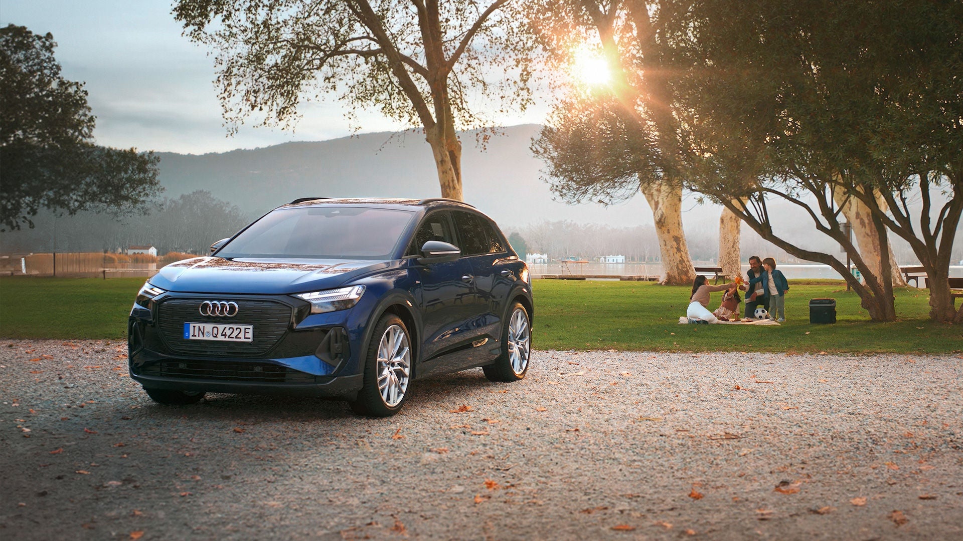 Foto de un cambio de neumáticos de un Audi.