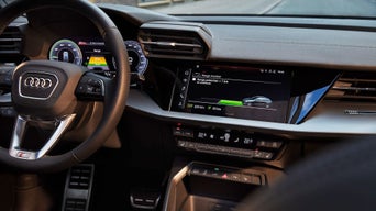 Cockpit eines Plug-In-Hybrids
