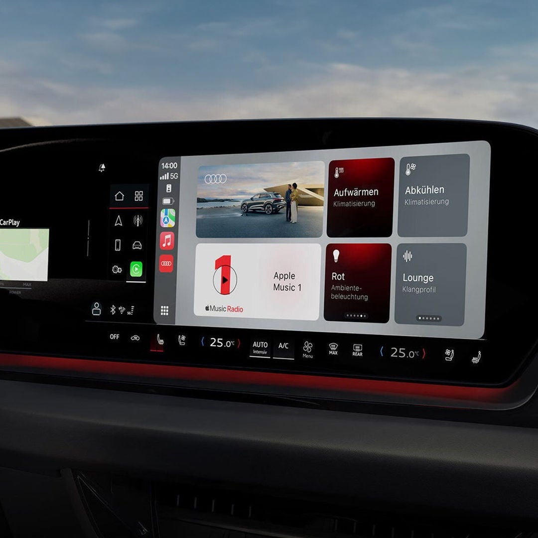Foto de la app Apple CarPlay y myAudi.