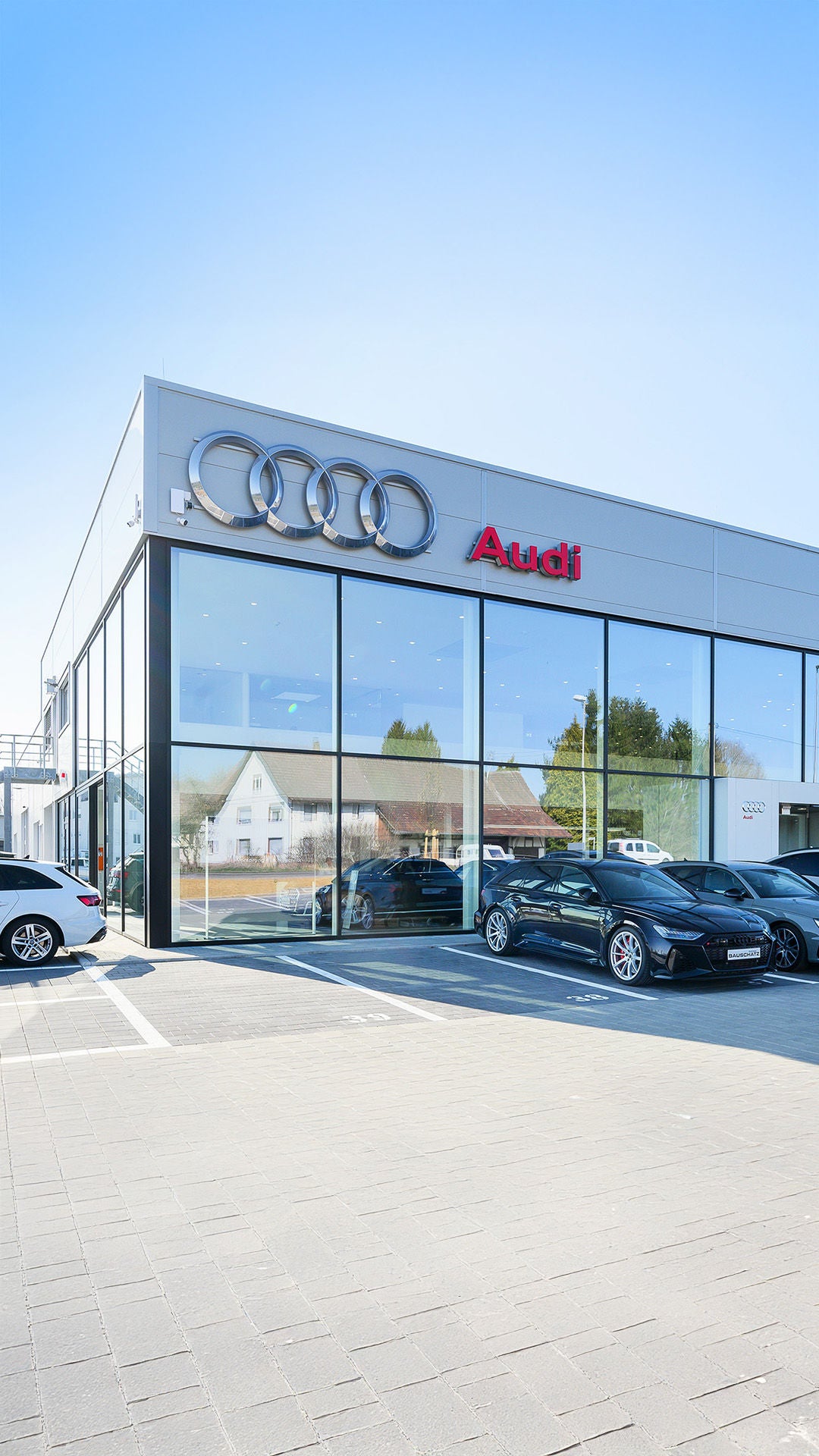 Außenansicht Autohaus Bauschatz RV