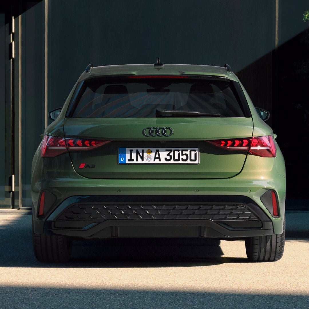 medidas maletero Audi A3