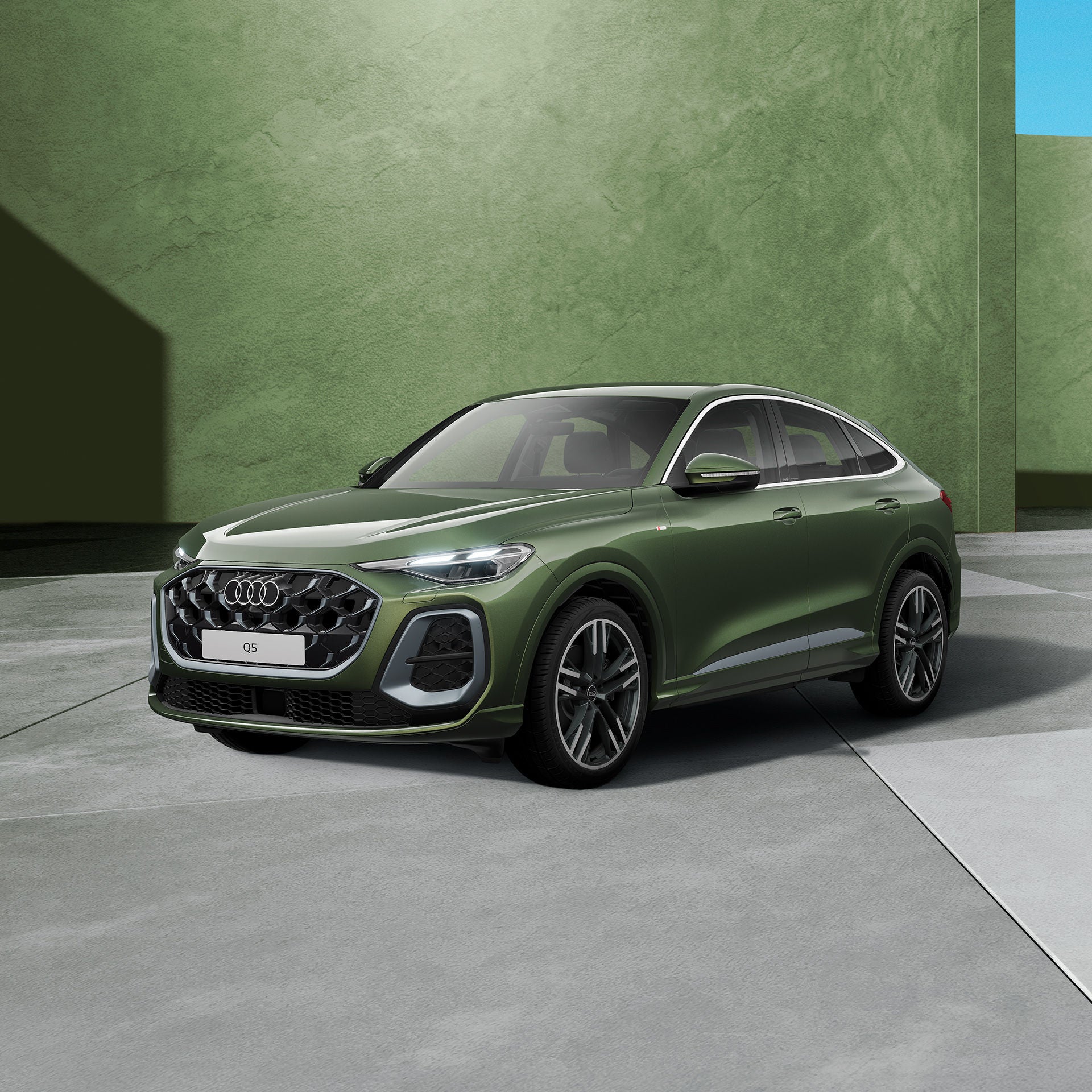 3/4 Ansicht eines grünen SUV