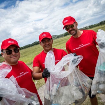 Con más de 100 voluntarios, Audi México impulsa el desarrollo sostenible en San José Chiapa a través de su Día Social