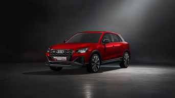 Audi Q2 rossa usata con targa Audi Prima Scelta :plus