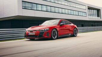 Audi RS e-tron GT driving experience