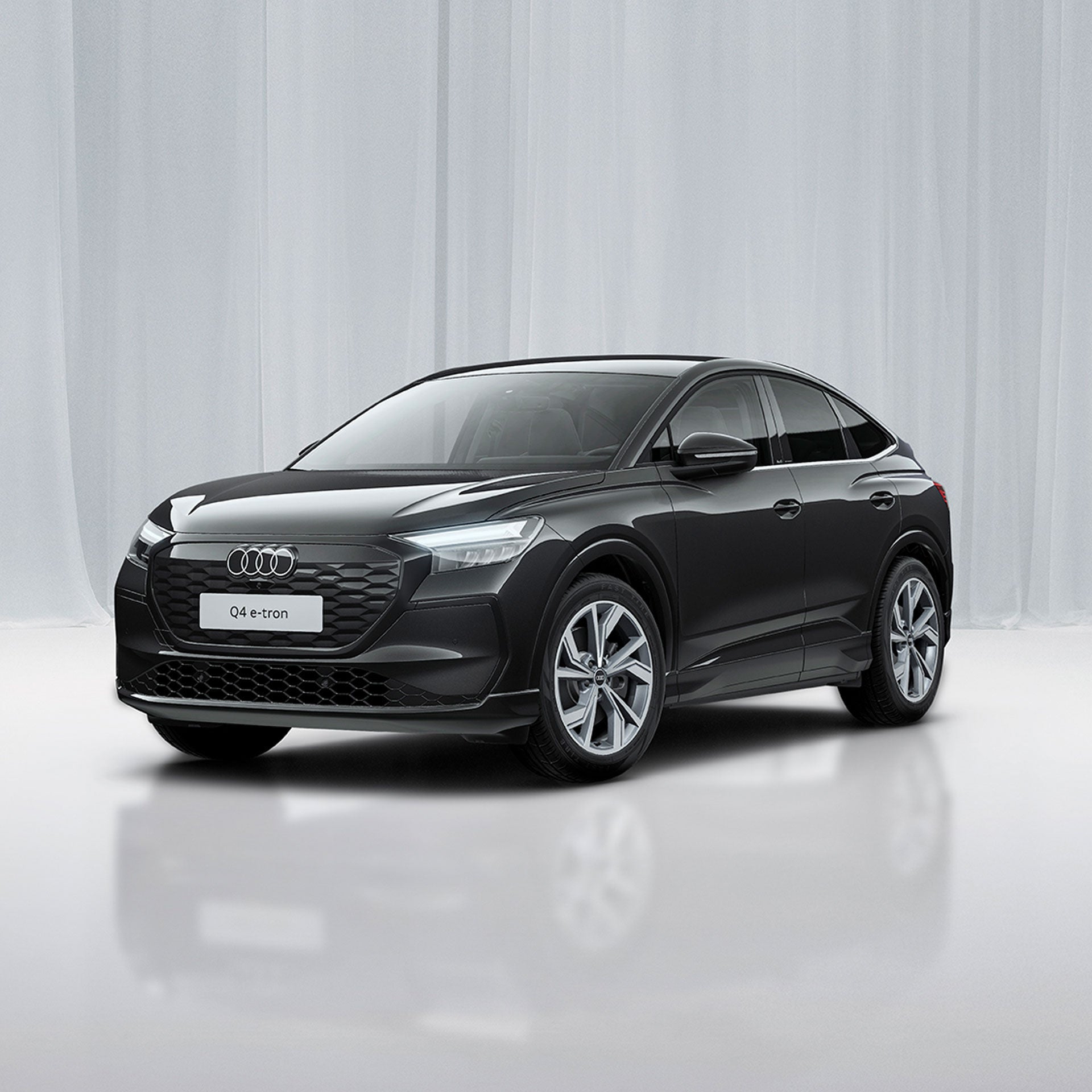 3/4 Ansicht eines Audi Q4 Sportback e-tron