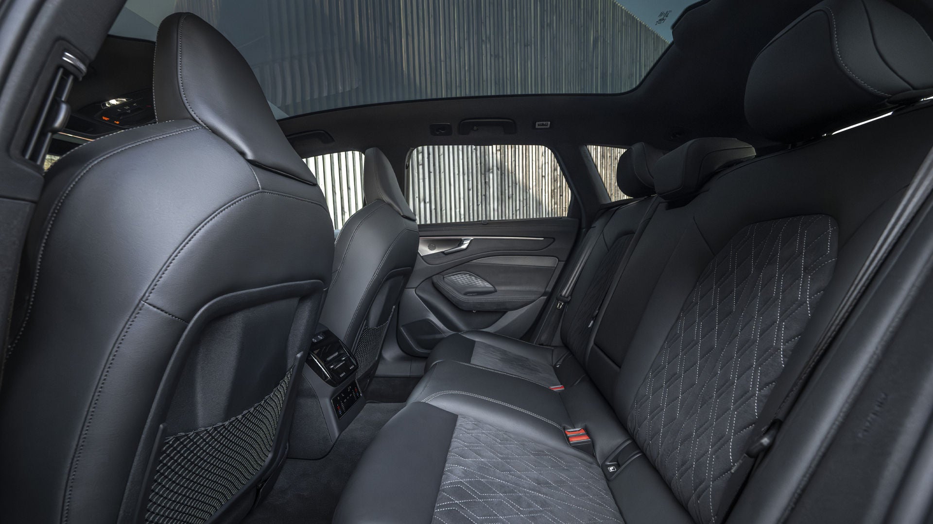 The interior of the all-new A5 Avant