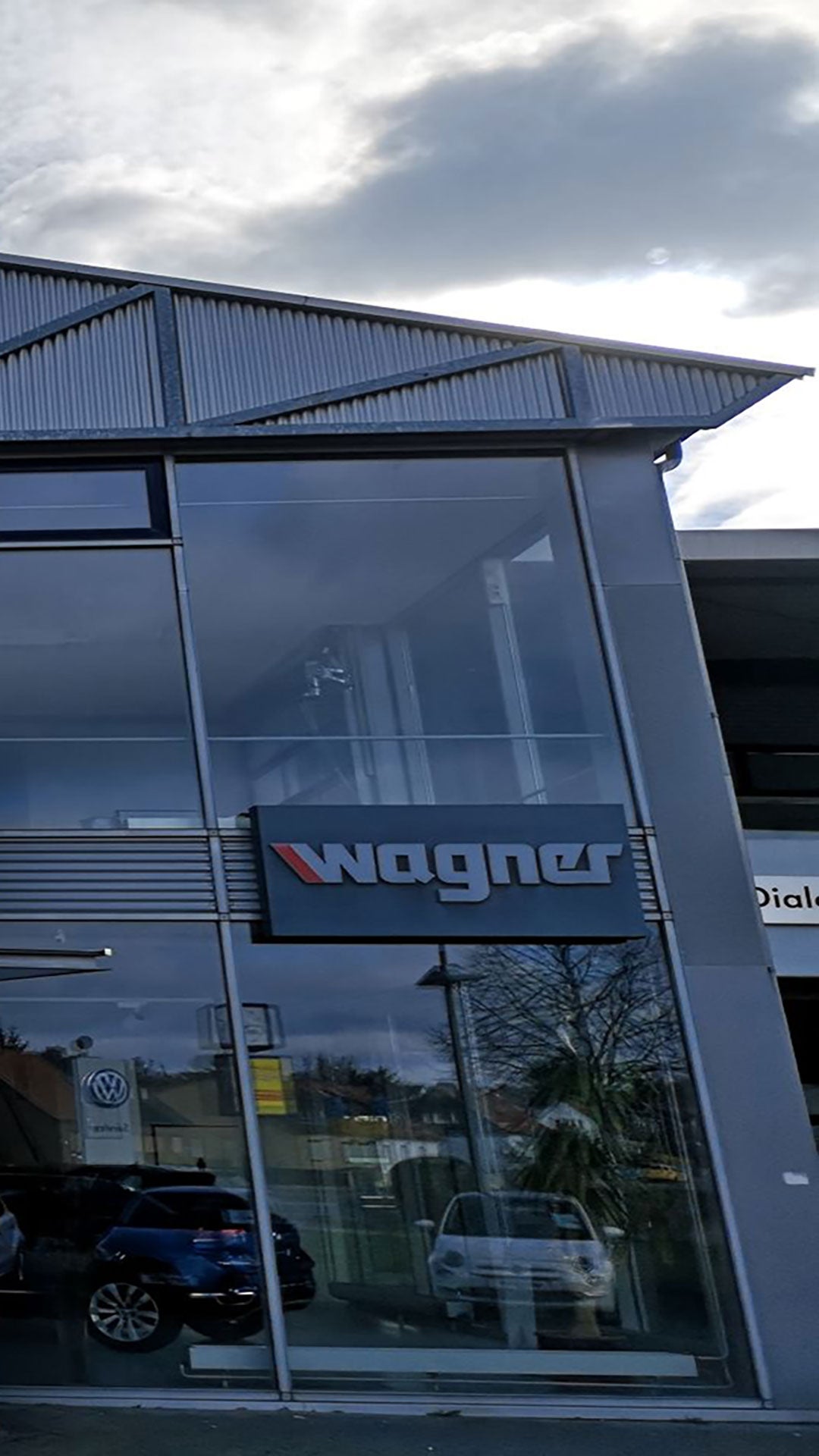 Außenansicht Autohaus Wagner GmbH & Co. KG