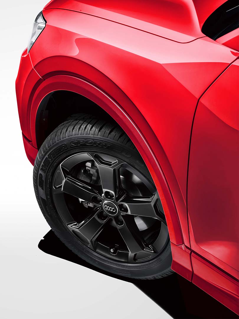 AUDI Q２最上級車用純正ホイル　新品　４本の内の２本目 アウディ Q2 1st エディション（価格:298万円, 宮城県, 物件番号