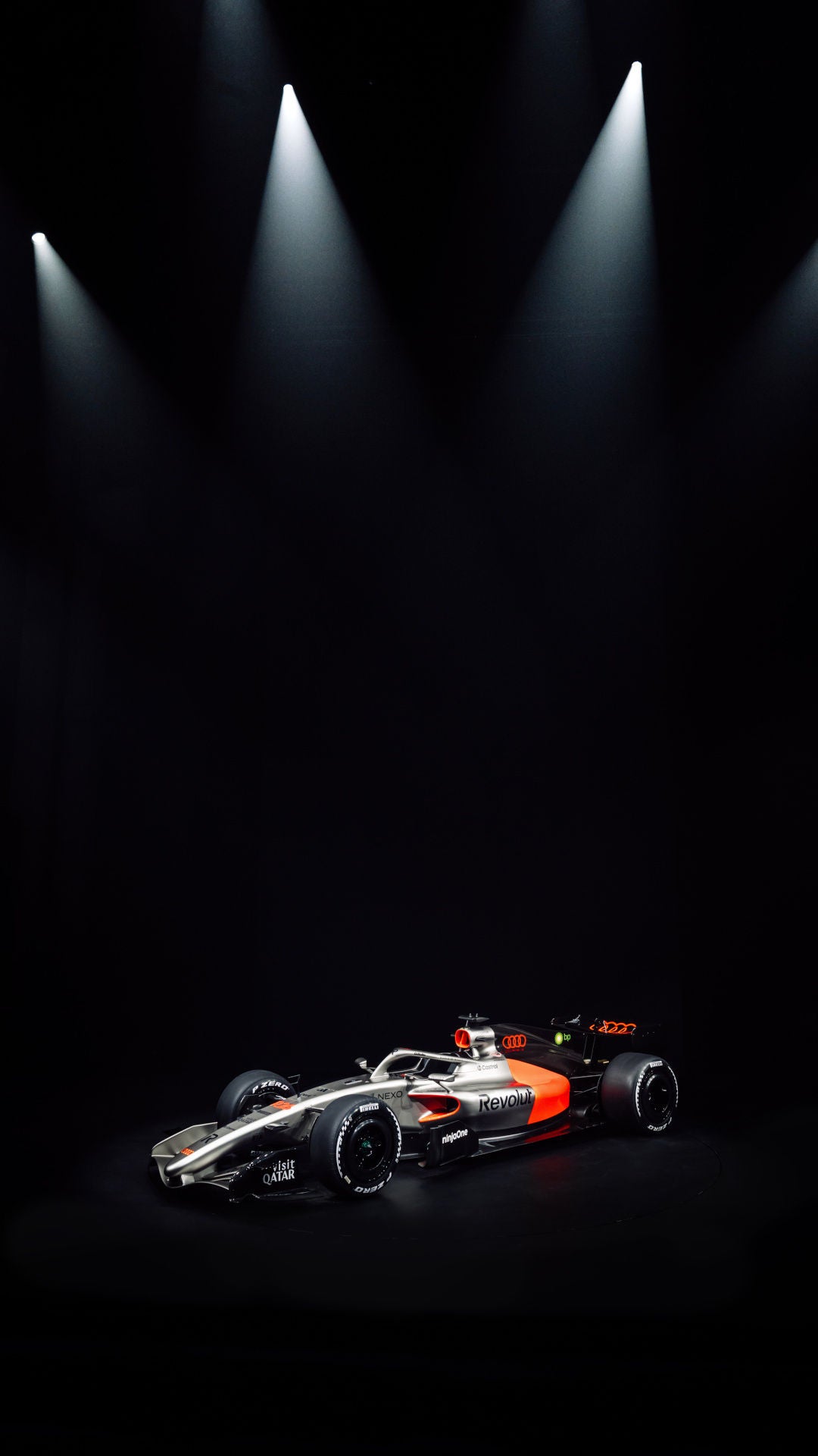 Audi R26 Concept in side view