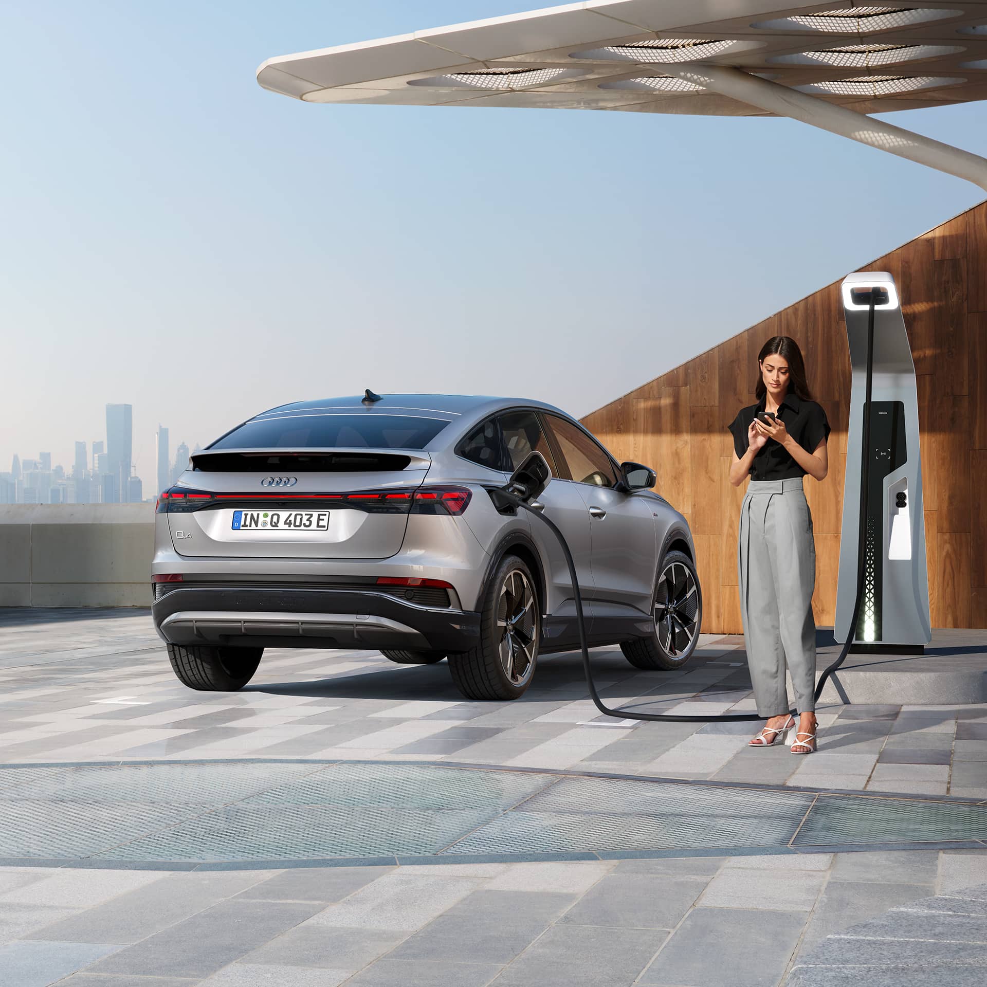Q4 Sportback e-tron