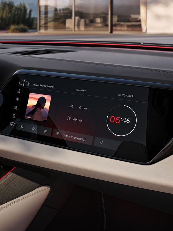 Audi A6 Avant passenger display