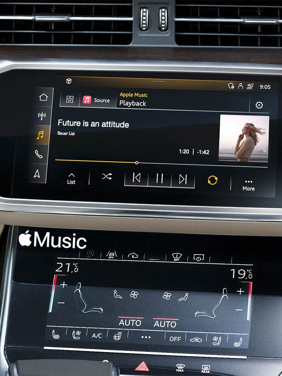 Foto de Apple Music integrado en el sistema MMI de un Audi.