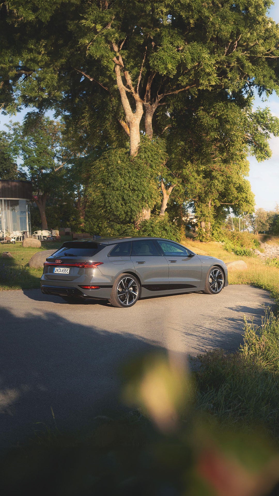 Foto del reciclaje y retirada de un Audi. 