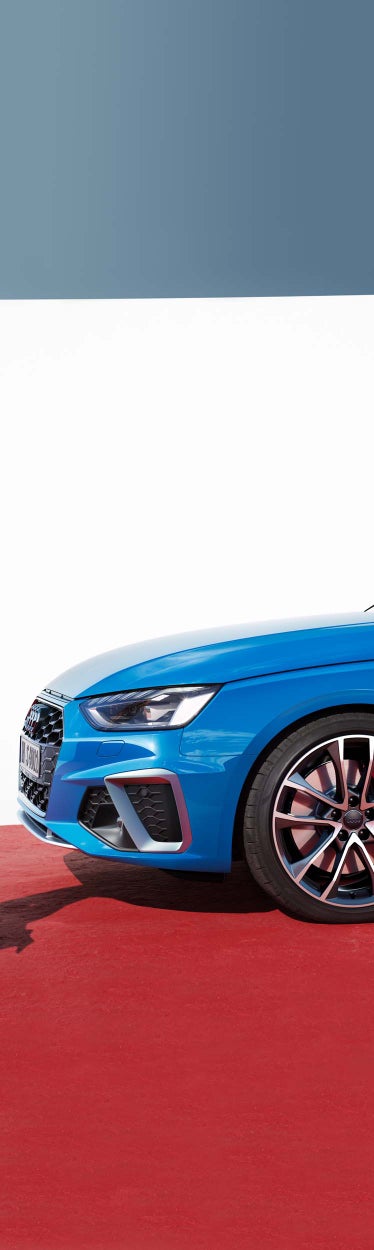 Audi S4 Saloon side view