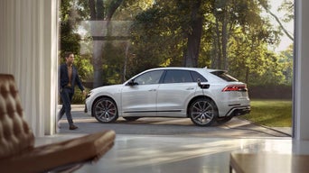 Foto del Audi Q8 TFSIe S line