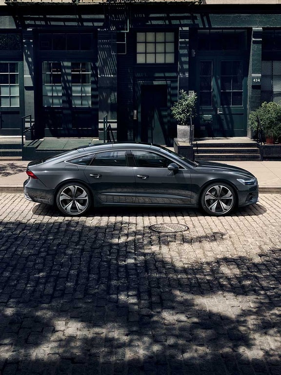 Side view Audi A7 Sportback