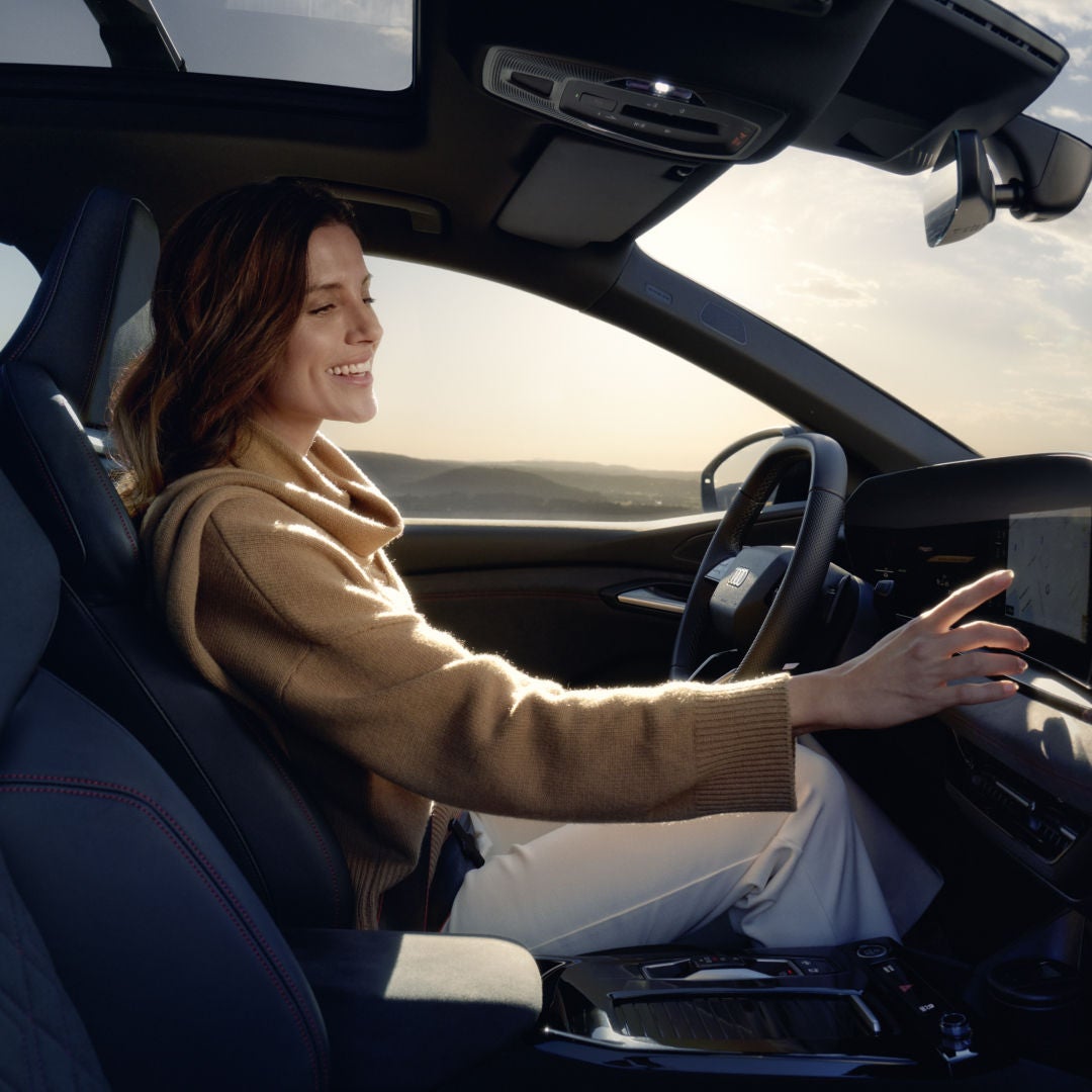 Un confort de conduite grâce au fonctionnement de la voiture hybride rechargeable Audi