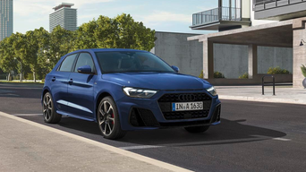 Audi A1 Sportback usata parcheggiata