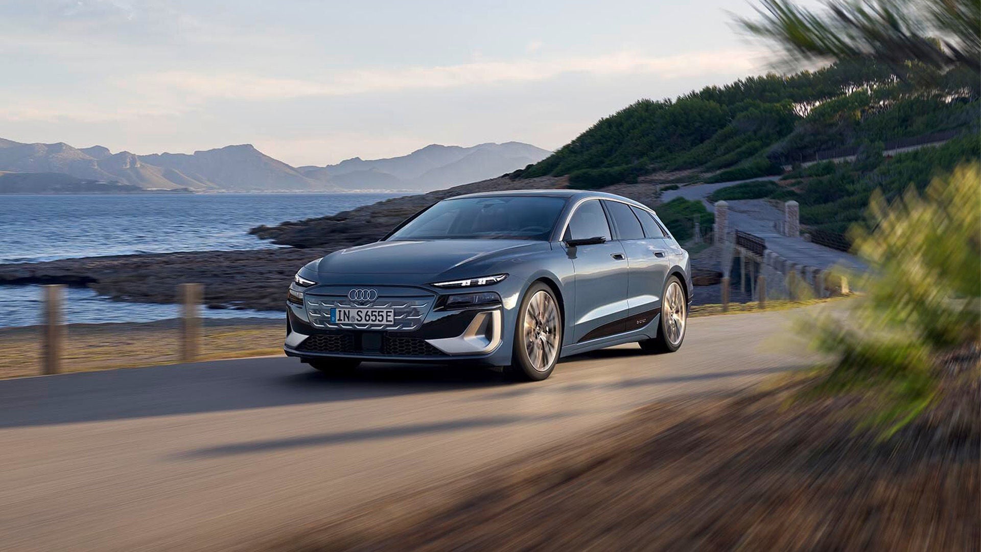 The Audi S6 Avant e-tron