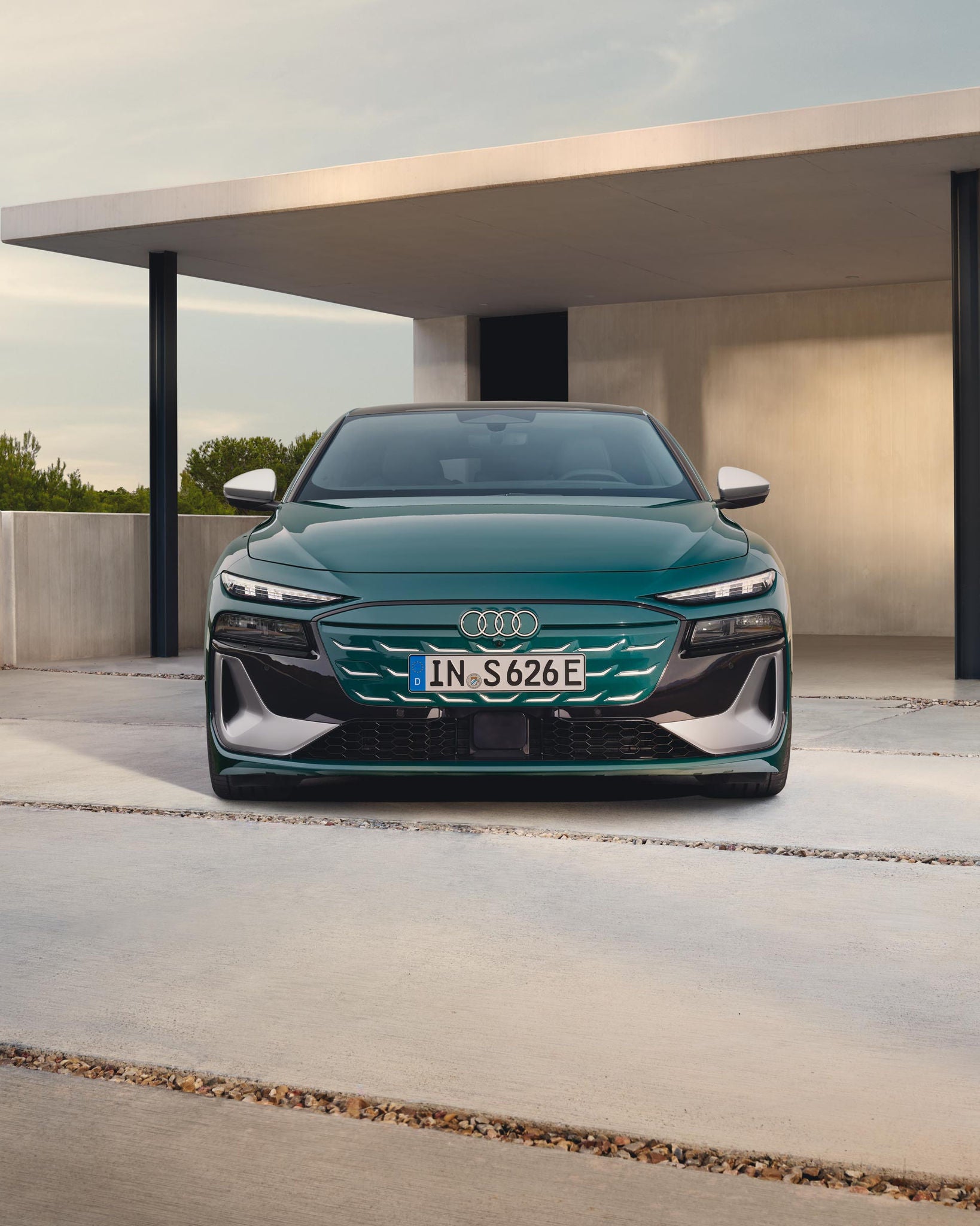 Audi S6 e-tron