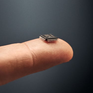Finger mit Microchip