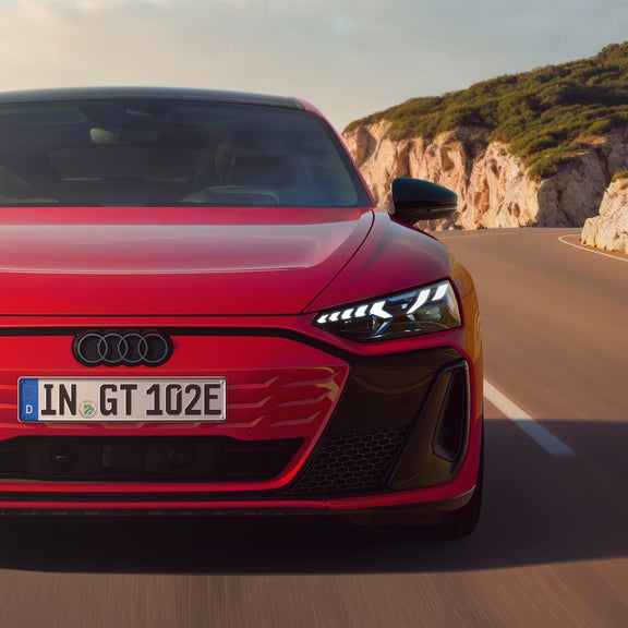 Fari Matrix LED dell’Audi e‑tron GT quattro