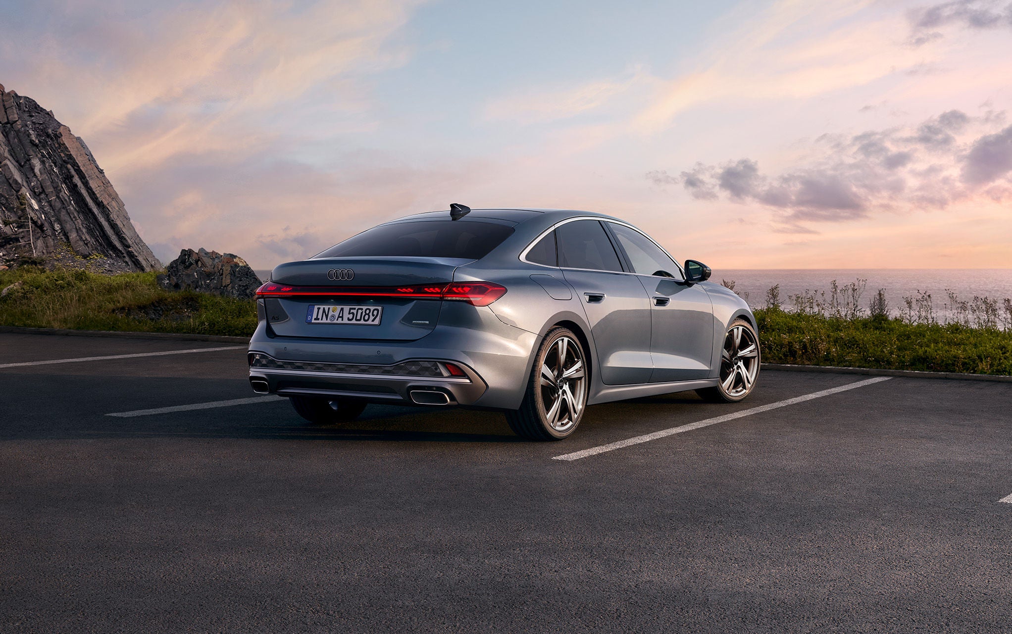 Audi A5 Sedán