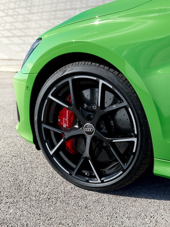 Audi RS 3 Sedan Tires