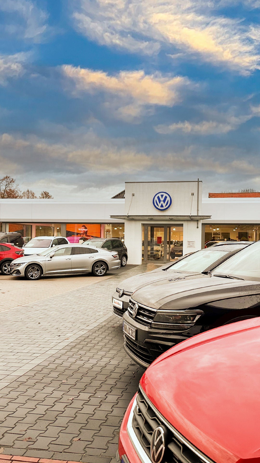 Außenansicht Autohaus Lampa GmbH