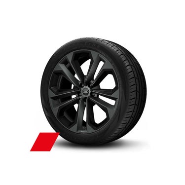 22-inch Audi Sport wheels in 10-Y-spoke design