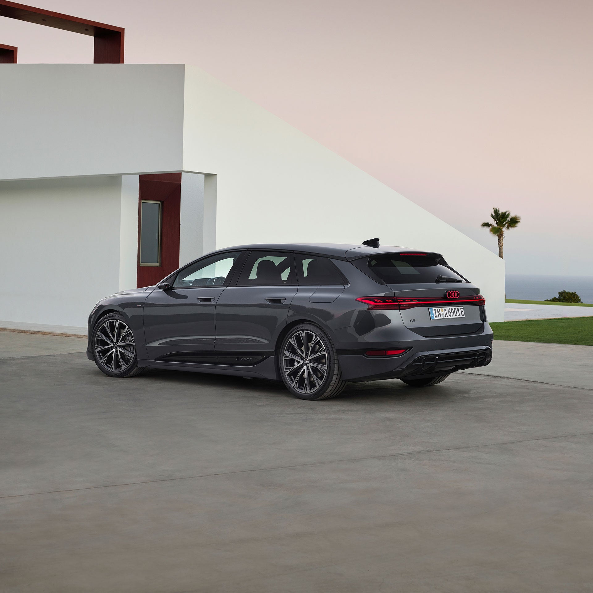Foto del Audi A6 Avant e-tron.