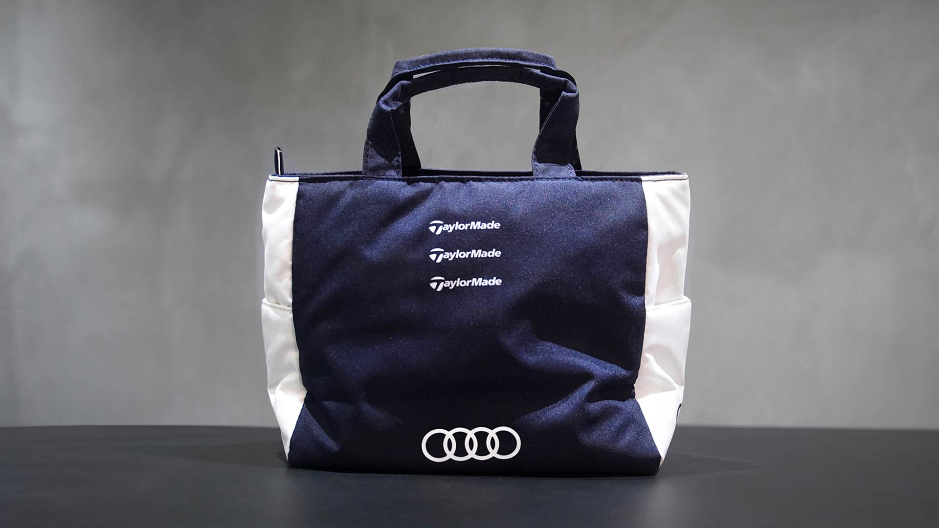 Audi ゴルフバッグ Audi × JGA Golf Present Campaign > Audi × GOLF EXPERIENCE