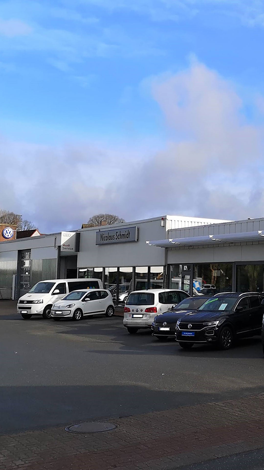 Außenansicht Autohaus Nicolaus Schmidt GmbH & Co. KG