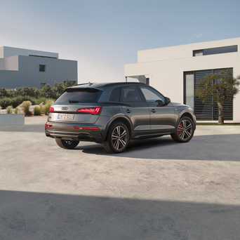 Audi_Q5_WebBanners-2_1920x1080px_ComboXL_1.png