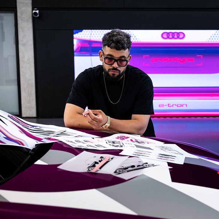 Shapes have smooth interflow to emphasize key elements