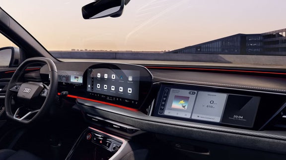 Audi SQ5 SUV  interior deportivo