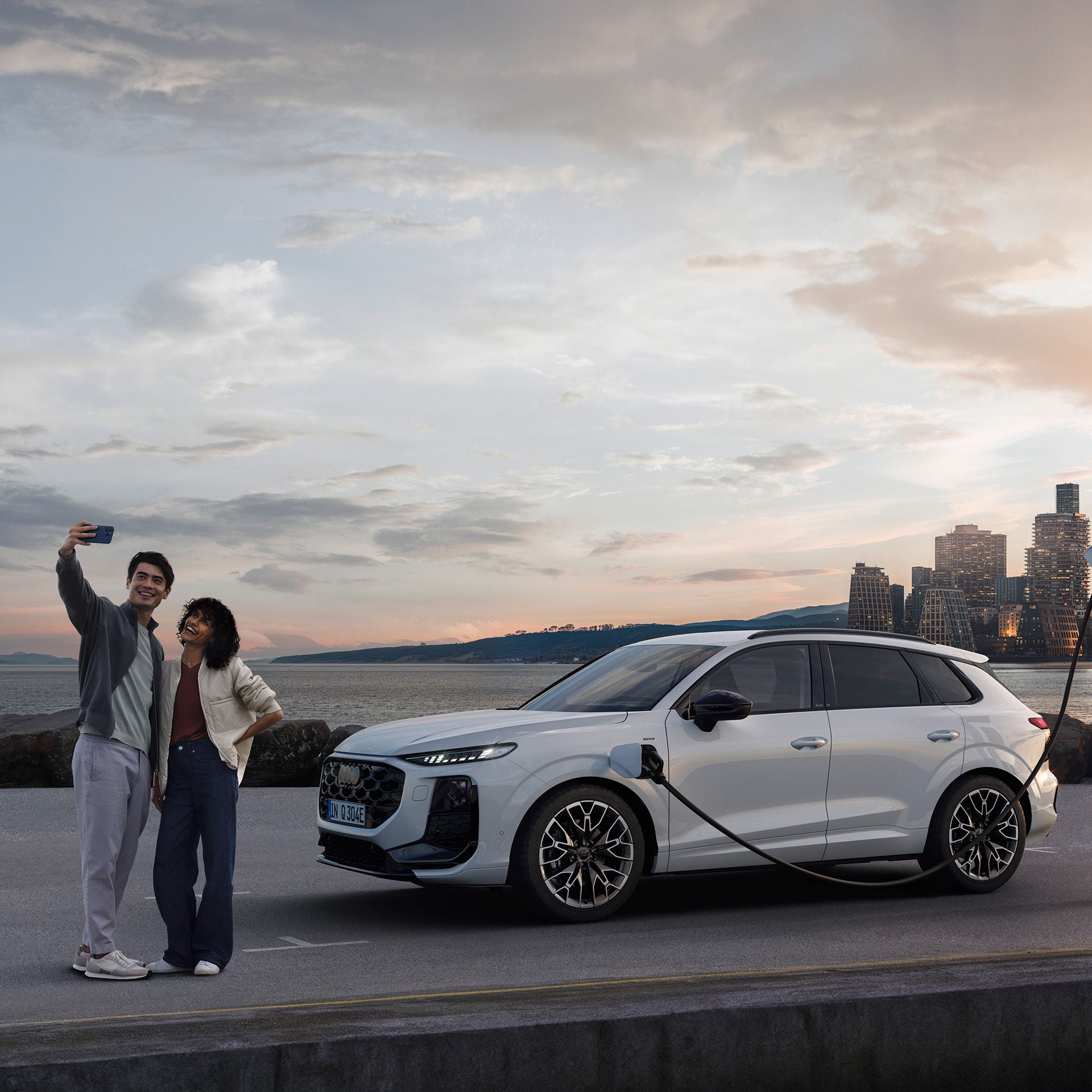 Foto de la nueva oferta de Renting del Audi Q3 SUV e-hybrid híbrido enchufable.