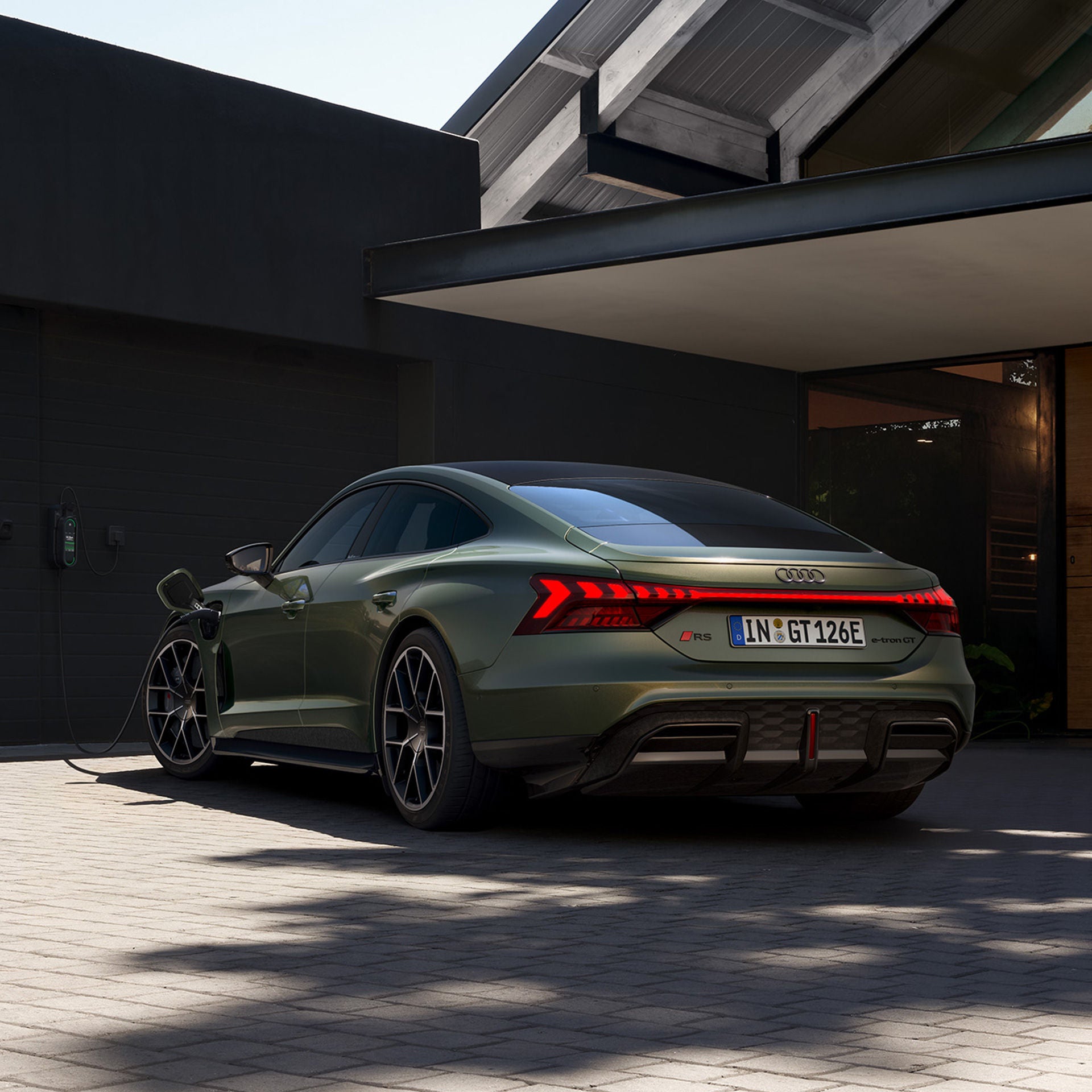 Audi RS e-tron GT performance > アウディジャパン