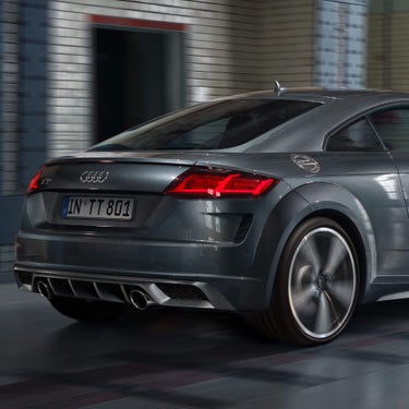 Audi TT Coupé exterior
