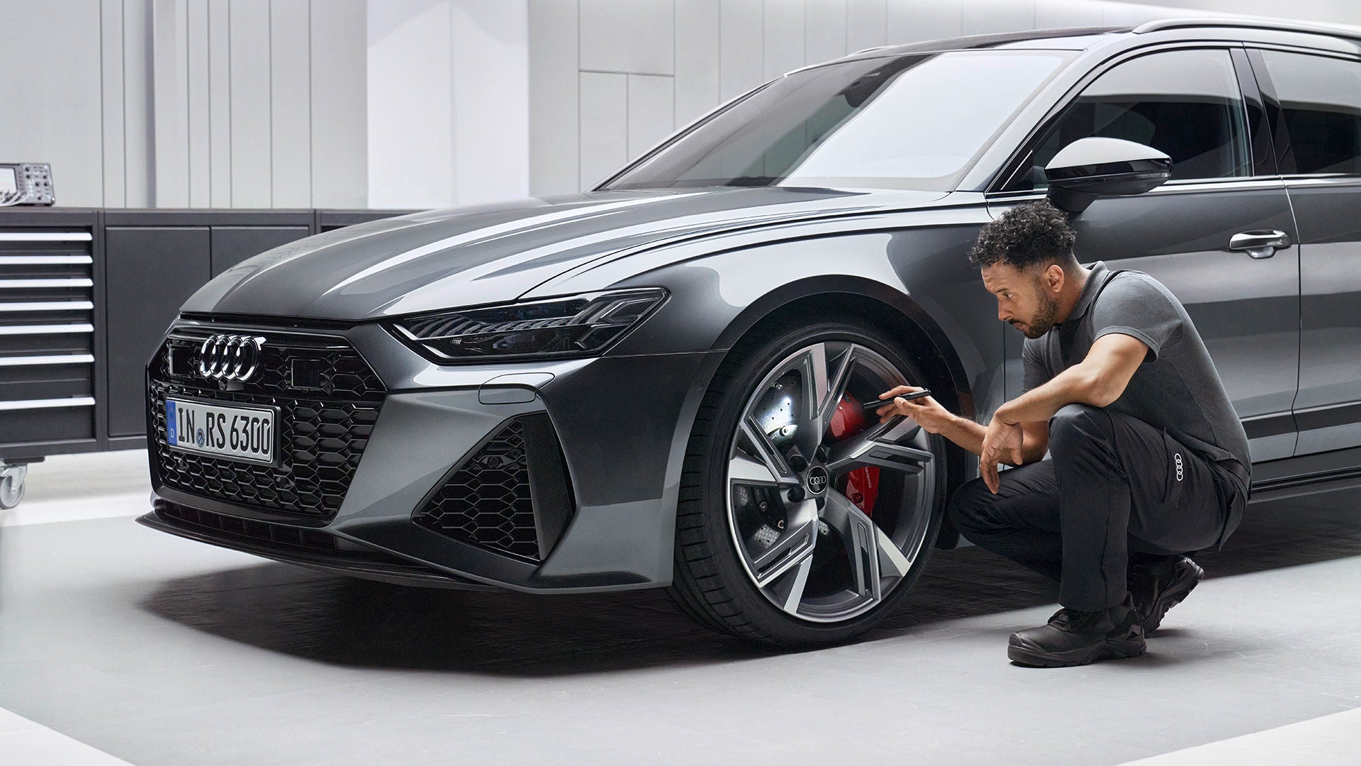 Wat zijn uw voordelen van schadeherstel via de Audi-dealer