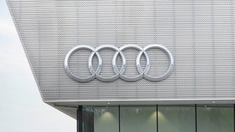 Audi 正規ディーラー
