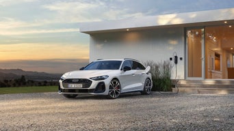 L'Audi A5 Avant e-hybrid quattro